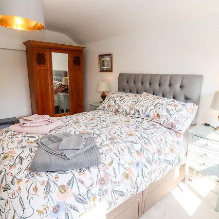 Touchstone Cottage Στράτφορντ απόν Έιβον Εξωτερικό φωτογραφία